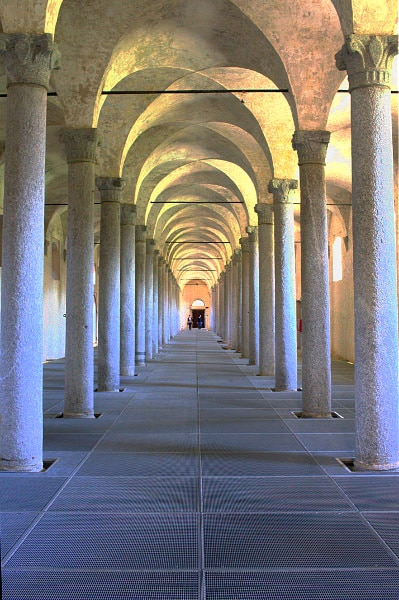 What to see in Vigevano- Ludovico il Moro's stables - Interior - perspective - columns - cross vaults