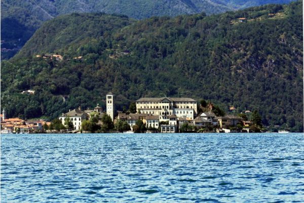 The romantic "Borgo Ventoso"-Island of San Giulio-Boat-Church-Seminary-Lake-View-Panorama-hills-trees