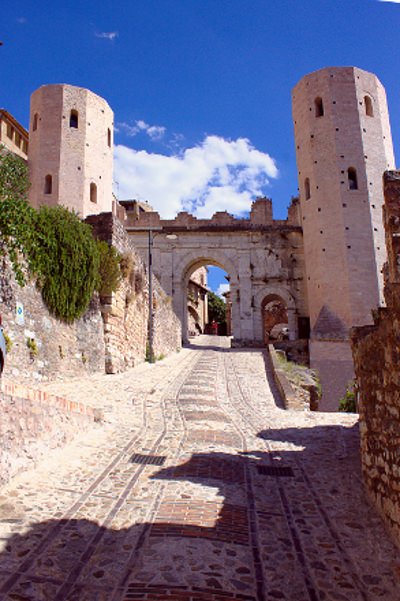 What to see in Spello-Porta Venere-Torri di Properzio