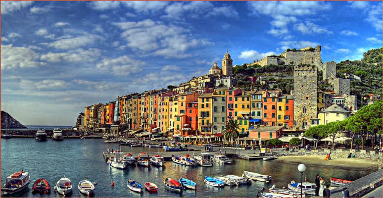 What to see in Portovenere-small port-building by the sea-Gulf of Poets-Porta del Borgo-Capitular Tower-Doria Castle