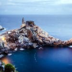 4 borghi ideali per un weekend romantico- Portovenere- Panorama- Promontorio- Chiesa di San pietro- Golfo dei Poeti- Crepuscolo