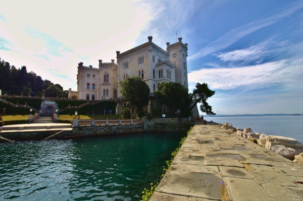 Cosa vedere a Trieste in un weekend- Castello di Miramare- dimora asburgica- Grignano-Rocca ecclettica- Parco del Castello di Miramare