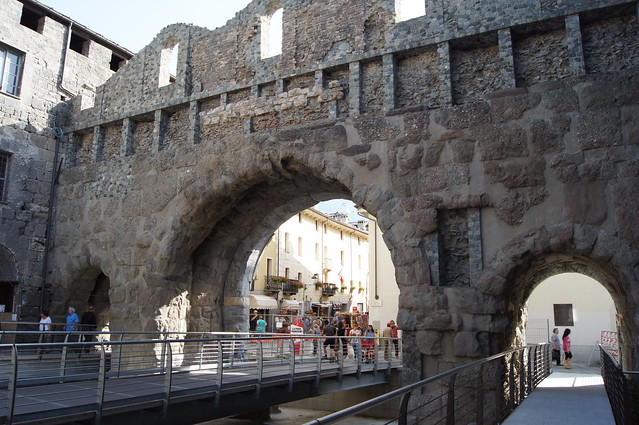 Aosta- Porta Pretoria- Fornici-Passerelle