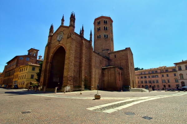 Cosa vedere a Piacenza- Chiesa di Sant'Antonino- Campanile ottagonale 