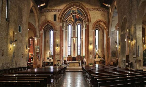 Chiesa di San Francesco di Treviso- stile romanico gotico- affreschi-