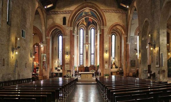 Chiesa di San Francesco di Treviso- stile romanico gotico- affreschi- 