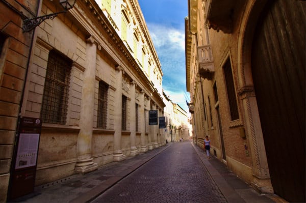 What to see in Vicenza - Palazzo Barbaran from Porto - Palladio Museum