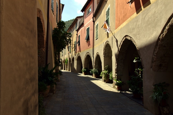Portici via tornatore-zuccarello-botteghe storiche