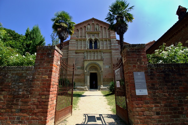 Cosa vedere nei dintorni di Asti-abbazia di Vezzolano-romanico piemontese