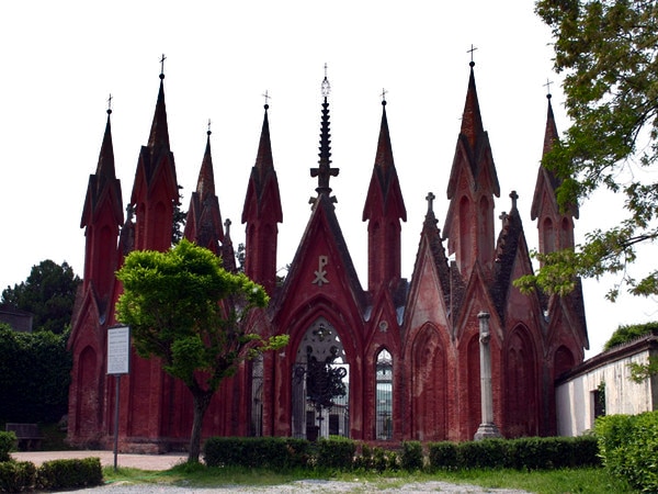 What to see in Dogliani-Monumental Entrance-Neo-Gothic Cemetery-spires