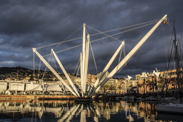 Porto Antico-bigo-riflessi-genoa