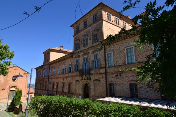 Cosa vedere nei dintorni di Alba-Castello-Magliano-Alfieri