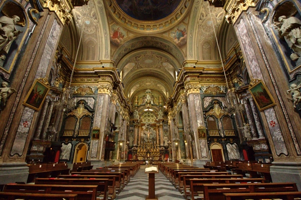 Cosa vedere nei dintorni di Alba-Bra-chiesa-di-sant-andrea